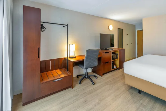 غرفة بزنس بسرير كينج، Comfort Inn Sudbury East 7/10