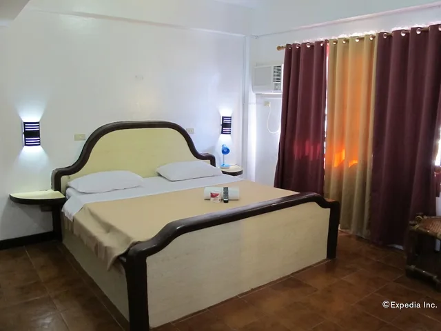 غرفة سوبيريور بسرير مزدوج، Seashore Beach Resort 1/2