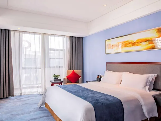 غرفة سوبيريور بسرير كوين، Novotel Guiyang Panjiang 4/10