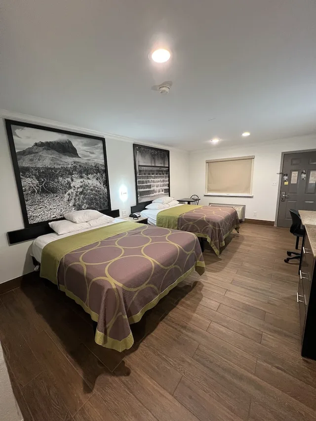 غرفة قياسية بسريرين كوين للمدخنين، Super 8 by Wyndham McAllen/Downtown/La Plaza Mall 9/10
