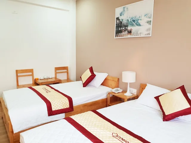غرفة ديلوكس بسرير كوين وسرير فردي، Quy Nhon Center Hotel 2/6