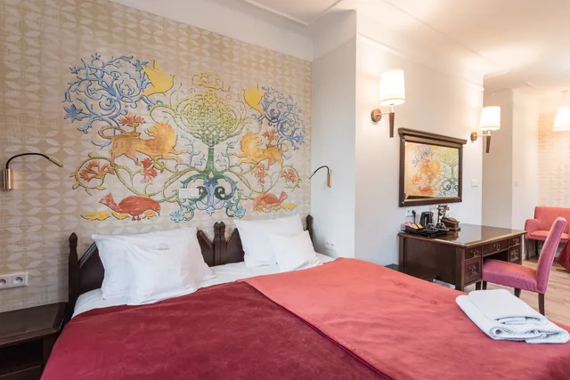 غرفة فاخرة ثلاثية، Ester Hotel 1/3