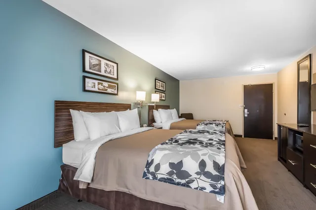 غرفة قياسية بسريرين كوين، Sleep Inn & Suites O Fallon MO - Technology Drive 1/8