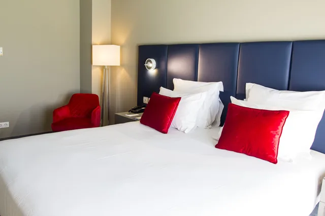غرفة بريميوم بسريرين منفصلين، Melia Setubal 4/6