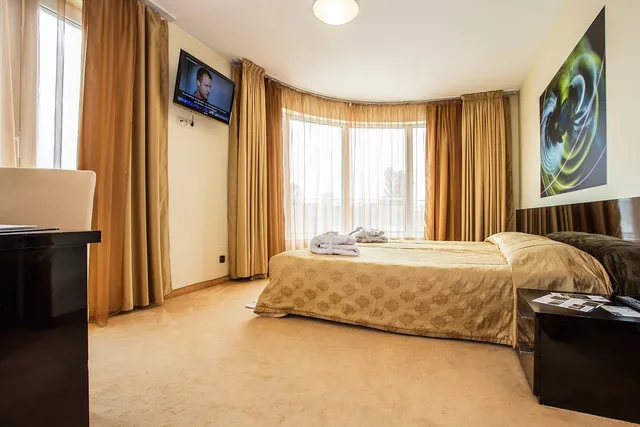 غرفة بسرير مزدوج، Hotel Europe Sofia 1/2