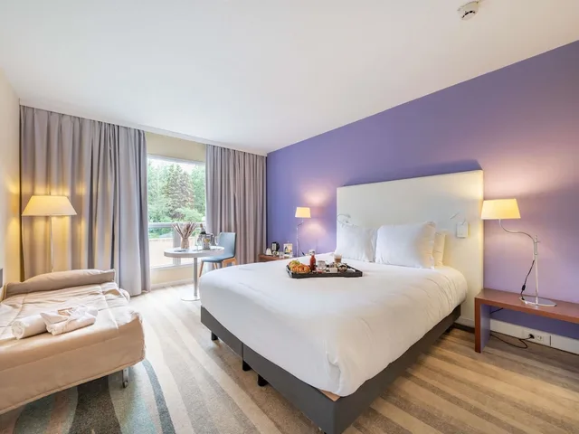 Standard, Double Bed, Mercure Antibes Sophia Antipolis Hotel 3/10