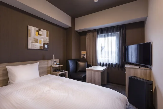 غرفة مفردة بسرير مزدوج، Hotel Route Inn Yonago 1/1