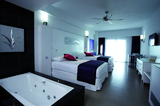 جناح جونيور بإطلالة على البحر، Riu Palace Peninsula All Inclusive 6/9