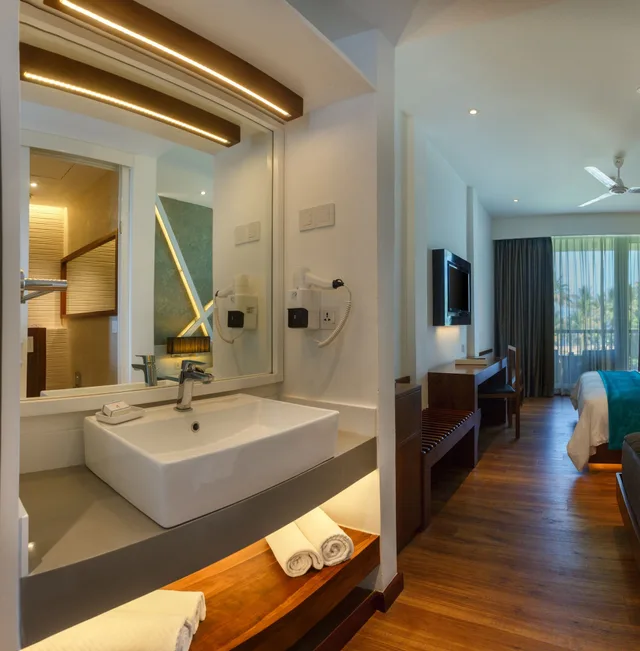 Coastal, Deluxe, King Bed, Balcony، Camelot Beach 5/6