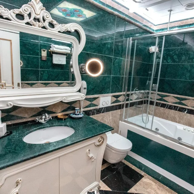 Premium, Mansion, King Bed، Seven Hills Palace & Spa 2/2