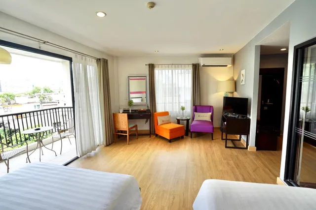 غرفة ديلوكس بشرفة، Hotel De Bangkok 6/9