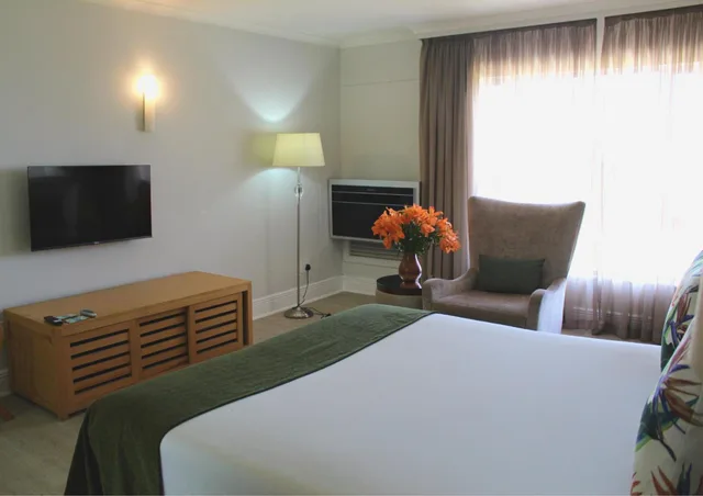 غرفة ديلوكس بسرير مزدوج أو سريرين منفصلين بإطلالة على النهر، The Riverside Hotel 3/7