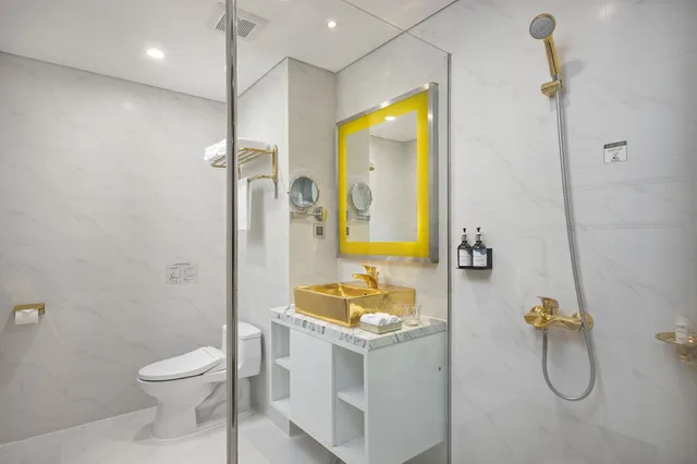 غرفة ديلوكس بسريرين منفصلين، Wyndham Danang Golden Bay 7/7