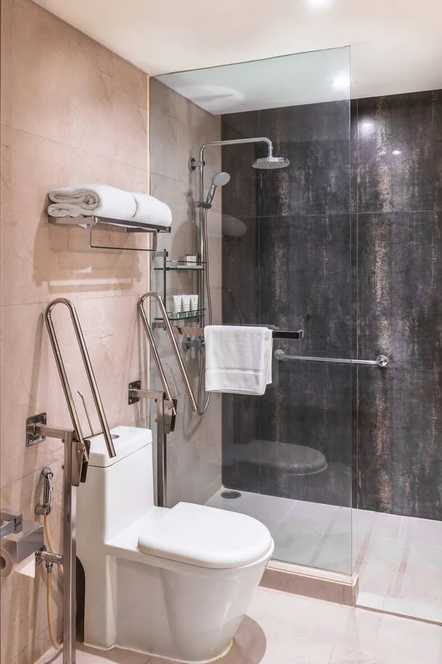 1 Bedroom, Residential, Suite, King Bed, Living Area, Balcony, Kitchenette، Marriott Suites Pune 8/9