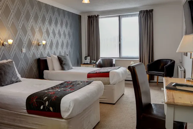 غرفة كومفورت بسريرين منفصلين، Best Western Princes Marine Hotel 1/6