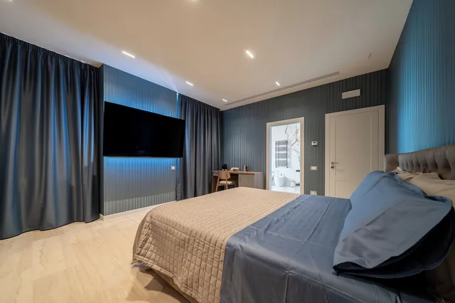جناح بسرير كوين بإطلالة على البحر، Villa Giada Luxury Boutique 7/10