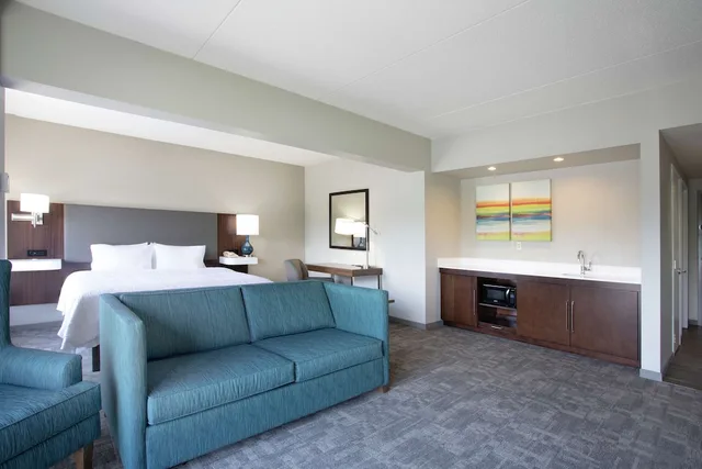 استوديو بسرير كينج، HAMPTON INN BEDFORD 2/5