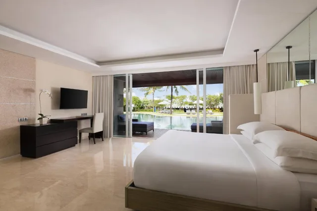 2 Bedrooms, Lagoon, Pool Residence, King and Twin Beds، COMO Canggu 1/3