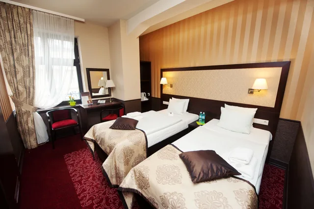 غرفة قياسية بسرير مزدوج، Hotel Wielopole 5/10