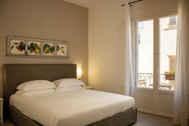 Studio, Queen Bed, Balcony, Al San Domenico Residence 2/10
