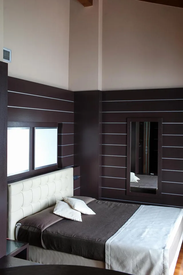 جناح بإطلالة على البحيرة بجاكوزي، Hotel Aurora 5/10