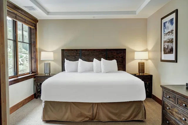 4 Bedrooms, Condominium, Condo, Platinum, King Bed, 3 Queen Beds, Sofa, One Ski Hill Place A Rockresort 7/10