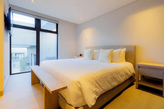 Serena, Residence, King Bed, 3 Queen Beds, The Paraiso Residences at Marina Cabo 4/5