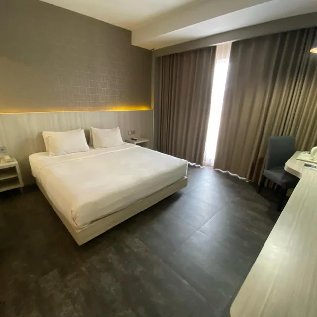 غرفة عائلية، Grand Kolopaking Hotel 1/4