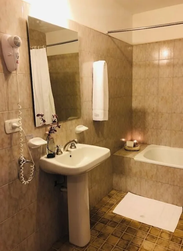 غرفة بسرير كينج، HOTEL KALKEN 9/9