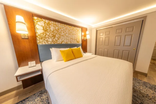 غرفة قياسية بسرير كينج لذوي الإعاقة، The Westfield Inn, BW Signature Collection 2/10