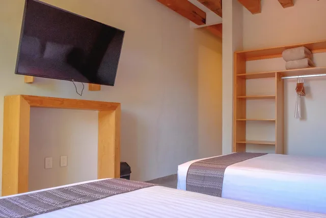 غرفة بسريرين منفصلين، Zirahuen Forest And Resort 4/5