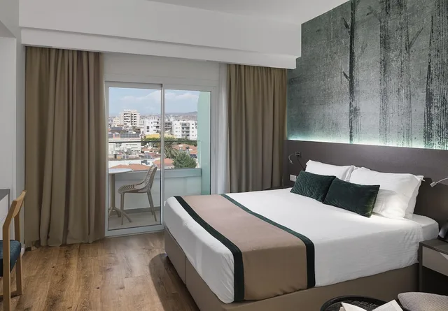 غرفة قياسية بسريرين منفصلين، Pefkos City Hotel 3/7