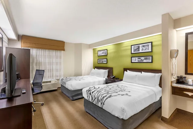 غرفة بسريرين مزدوجين، Sleep Inn at Greenville Convention Center 1/5