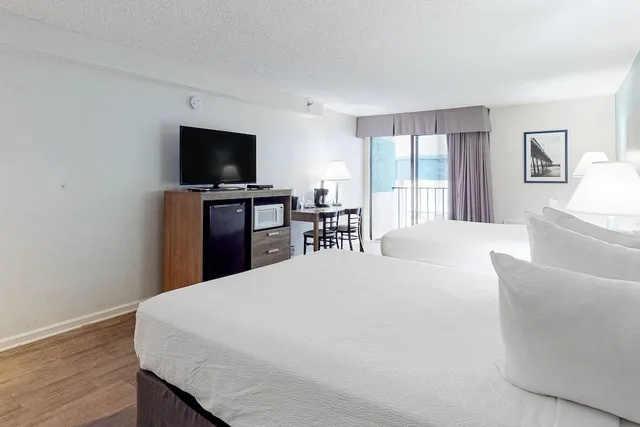 استوديو بسريرين كوين، Carolinian Beach Resort in Myrtle Beach by Vacasa 2/3