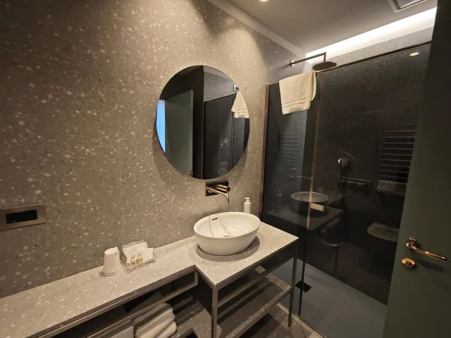 Charming, Double or Twin Bed, Sofa، Campiello Hotel 5/10