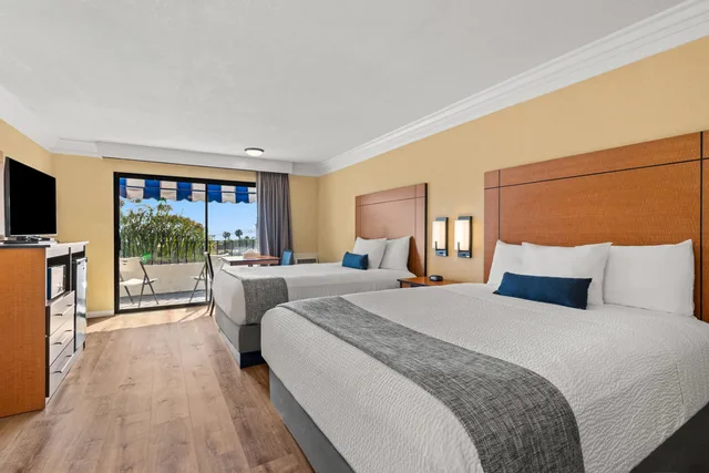 غرفة رباعية بسريرين كوين، Travelodge by Wyndham San Clemente Beach 1/7