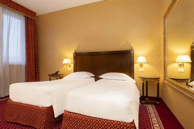 غرفة بسريرين منفصلين، Hotel Maxim 2/5