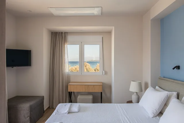 Supreme, Double Bed, Sea View، Almiriki Chios Rooms & Apartments 1/3