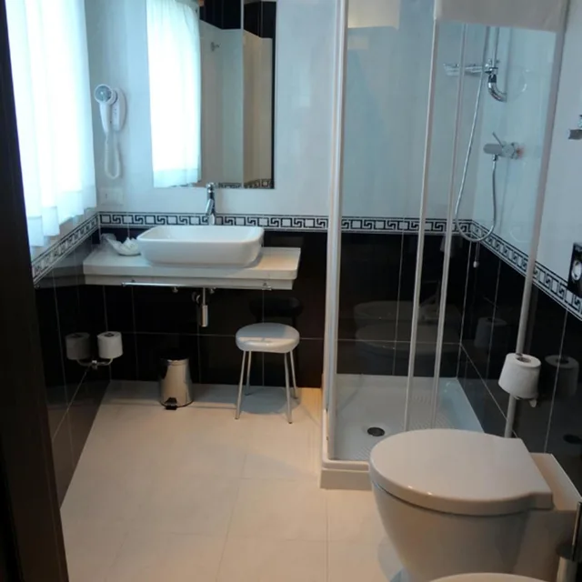 غرفة مفردة، Hotel Alveri 3/7