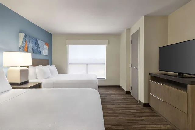 جناح بسريرين كوين مع أريكة لذوي الإعاقة، Hyatt House Bryan/College Station 1/3