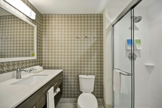استوديو بسريرين كوين، Home2 Suites By Hilton Plymouth Minneapolis 4/6