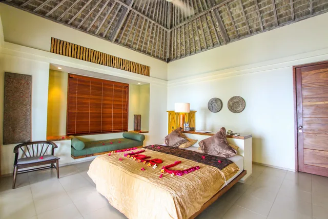 غرفة فاخرة بسرير مزدوج بإطلالة على البحر، Villa Bukit Segara 1/1