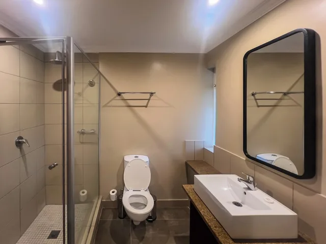 جناح بسرير كينج مع أريكة، PREMIER HOTEL THE WINKLER 5/7