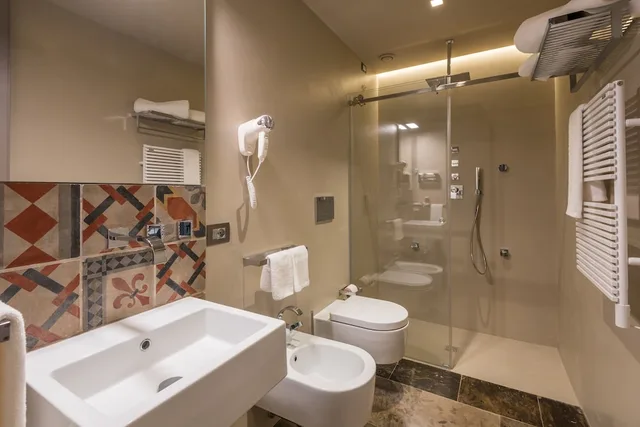 غرفة ديلوكس بسرير مزدوج بشرفة، Villa Boscarino 4/4
