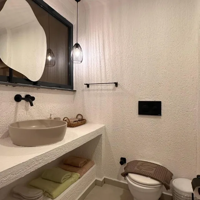 Deluxe, Double or Twin Bed, Pool Access، Z Exclusive Hotel And Villas 6/9