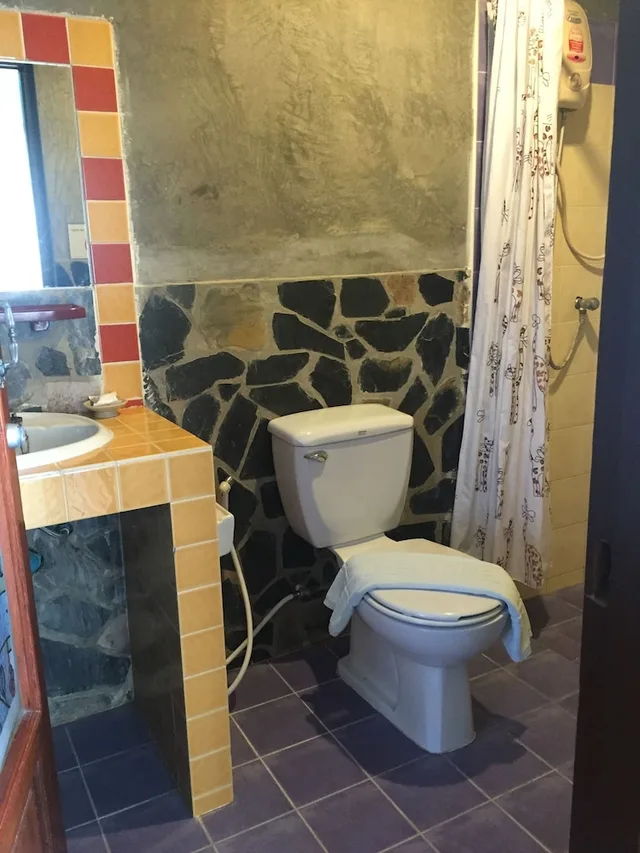غرفة قياسية بسرير كينج، Phunyanuch Hotel 3/4