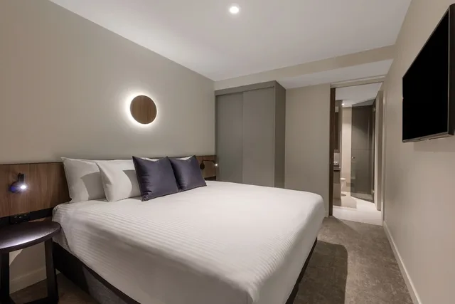 شقة بريميير بسرير كينج بإطلالة على المدينة بغرفة نوم واحدة، Adina Apartment Hotel Melbourne Southbank 1/4