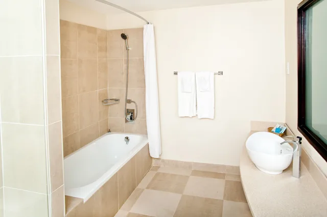 جناح جونيور بسريرين منفصلين، Island Inn Hotel Barbados 4/4
