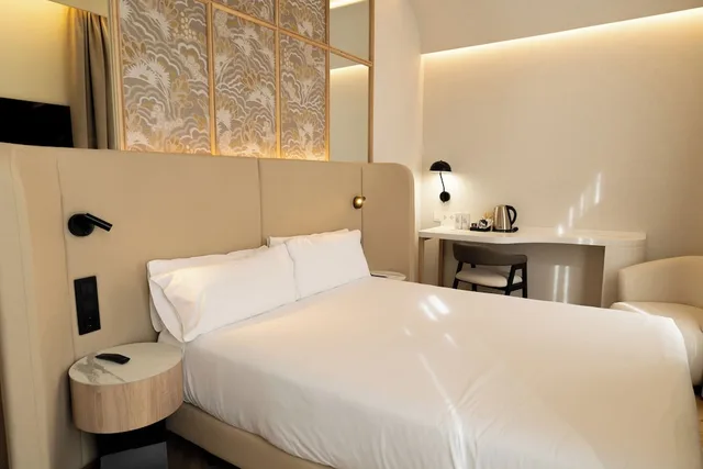 غرفة سوبيريور بسريرين منفصلين بشرفة، Petit Palace Chueca 3/9