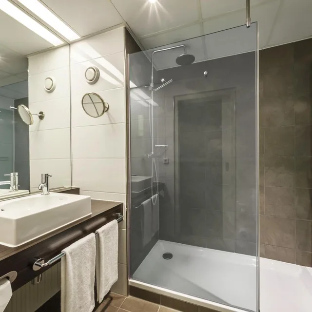 جناح جونيور، Golden Tulip Ampt Van Nijkerk 8/10